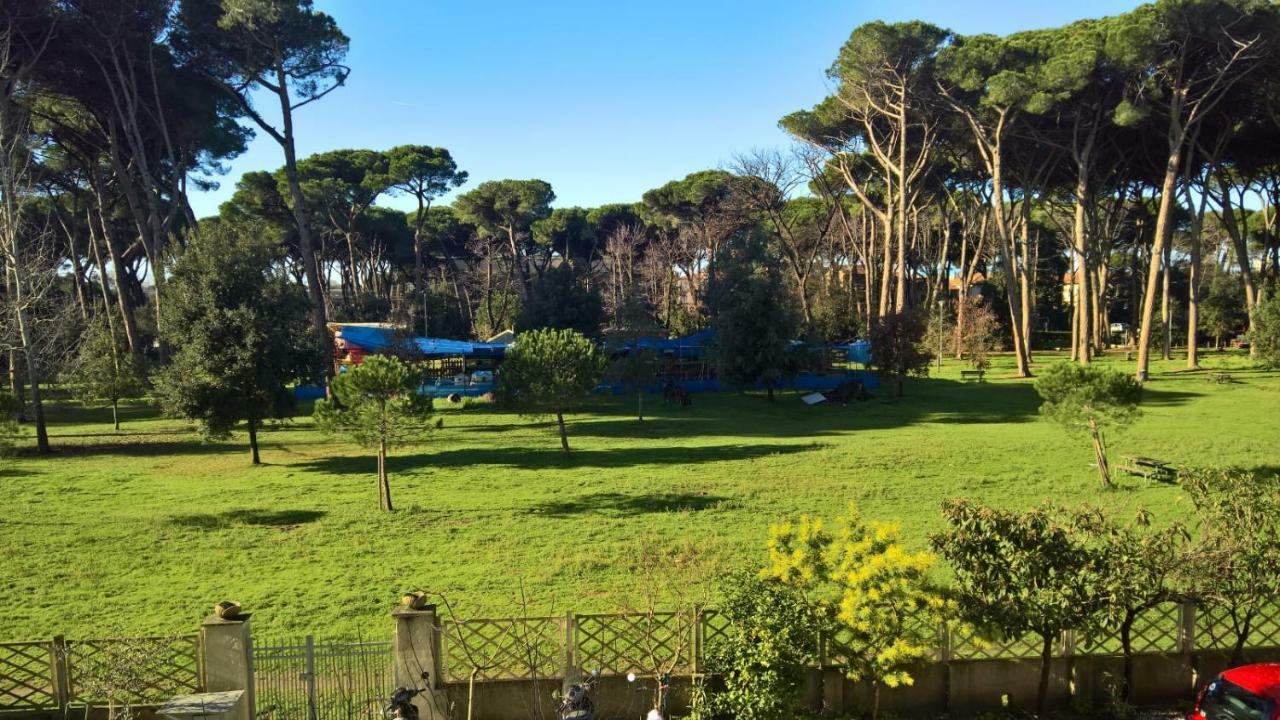 Casa Della Pineta Apartment Viareggio Bagian luar foto